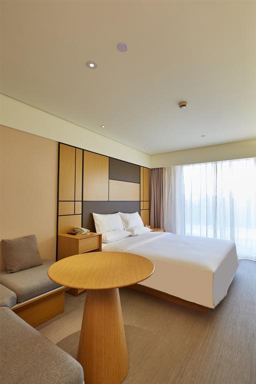 Ji Hotel Shanghai Lujiazui Exteriör bild