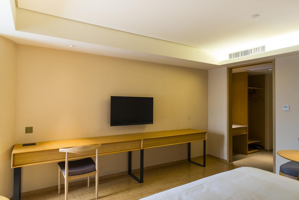 Ji Hotel Shanghai Lujiazui Exteriör bild